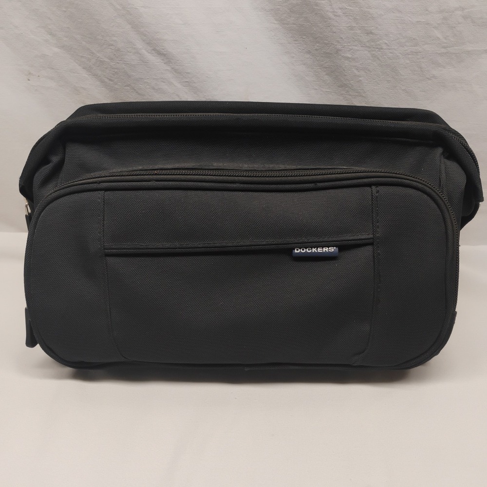 Dockers Mens Toiletry Travel Bag Pockets Waterproof Lining 12"x6"x6.5"